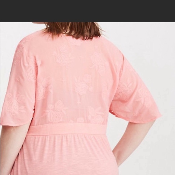 Torrid Floral Embroidered Babydoll Top 3X NWOT - Picture 2 of 8